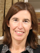 D.ª María Aragón Castiella